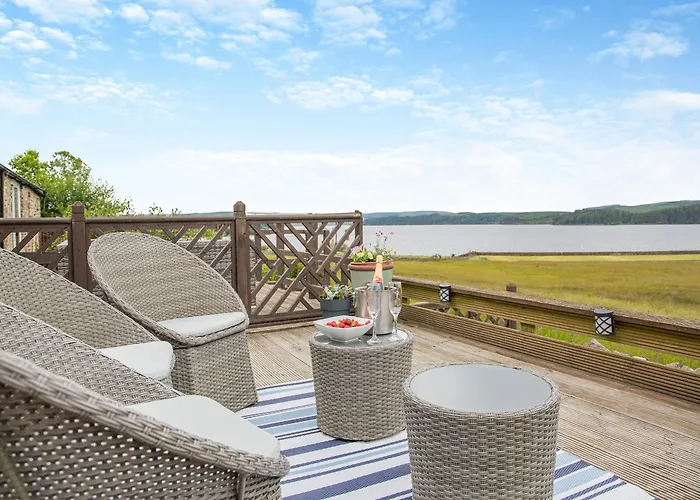 Lake View Cottage